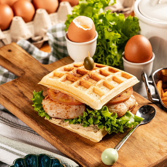 Waffles con filete de pechuga limón y pimienta